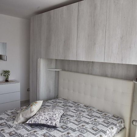 Dafne E Apollo Apartment Помпей Екстериор снимка
