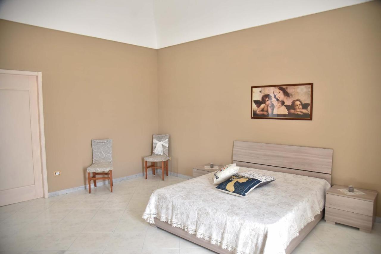Dafne E Apollo Apartment Помпей Екстериор снимка