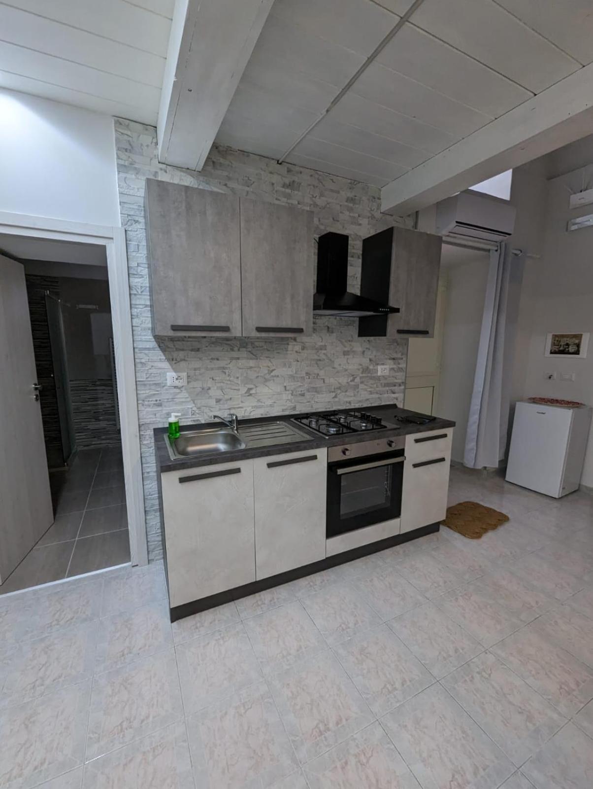 Dafne E Apollo Apartment Помпей Стая снимка